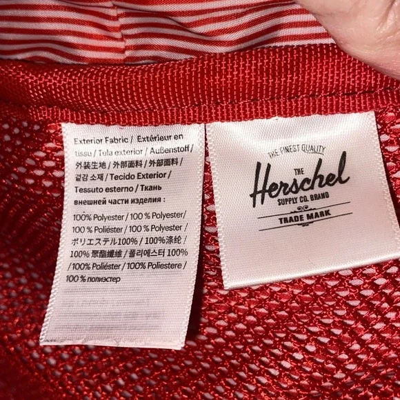 Herschel Supply Co. Gray Crossbody Sling Bag with Logo Patch Travel Chest Bag - Picture 6 of 10